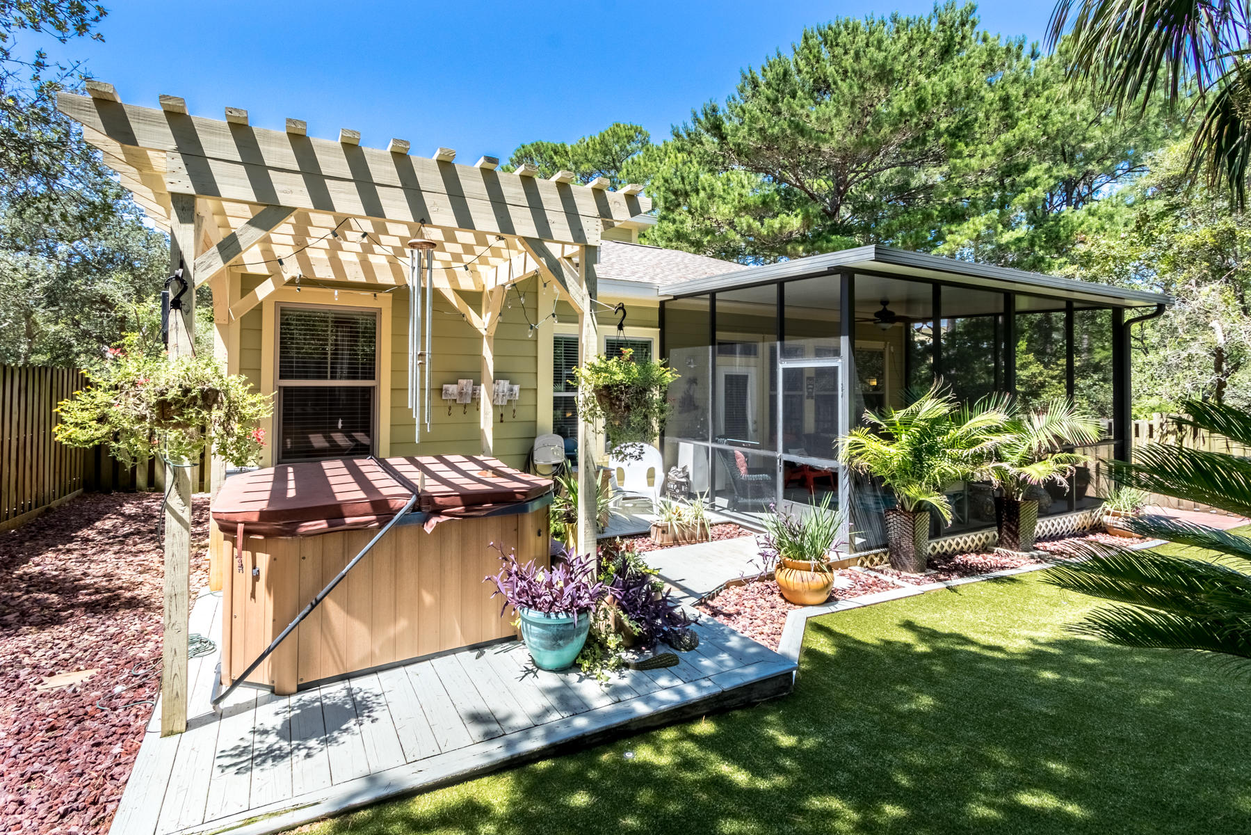 BEACH HIGHLAND 1ST ADD - Residential