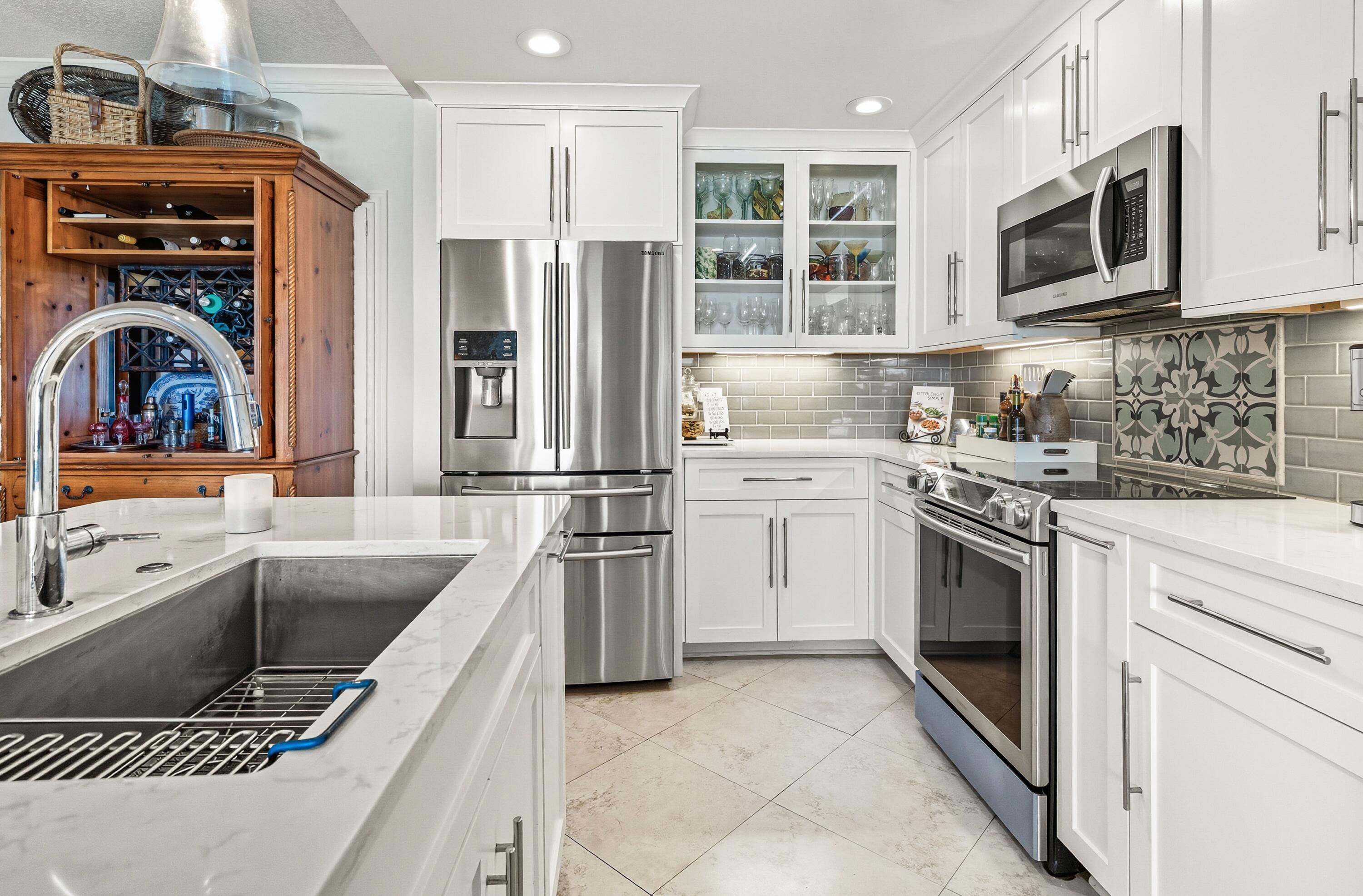 SOUTHWINDS II AT SANDESTIN - Residential