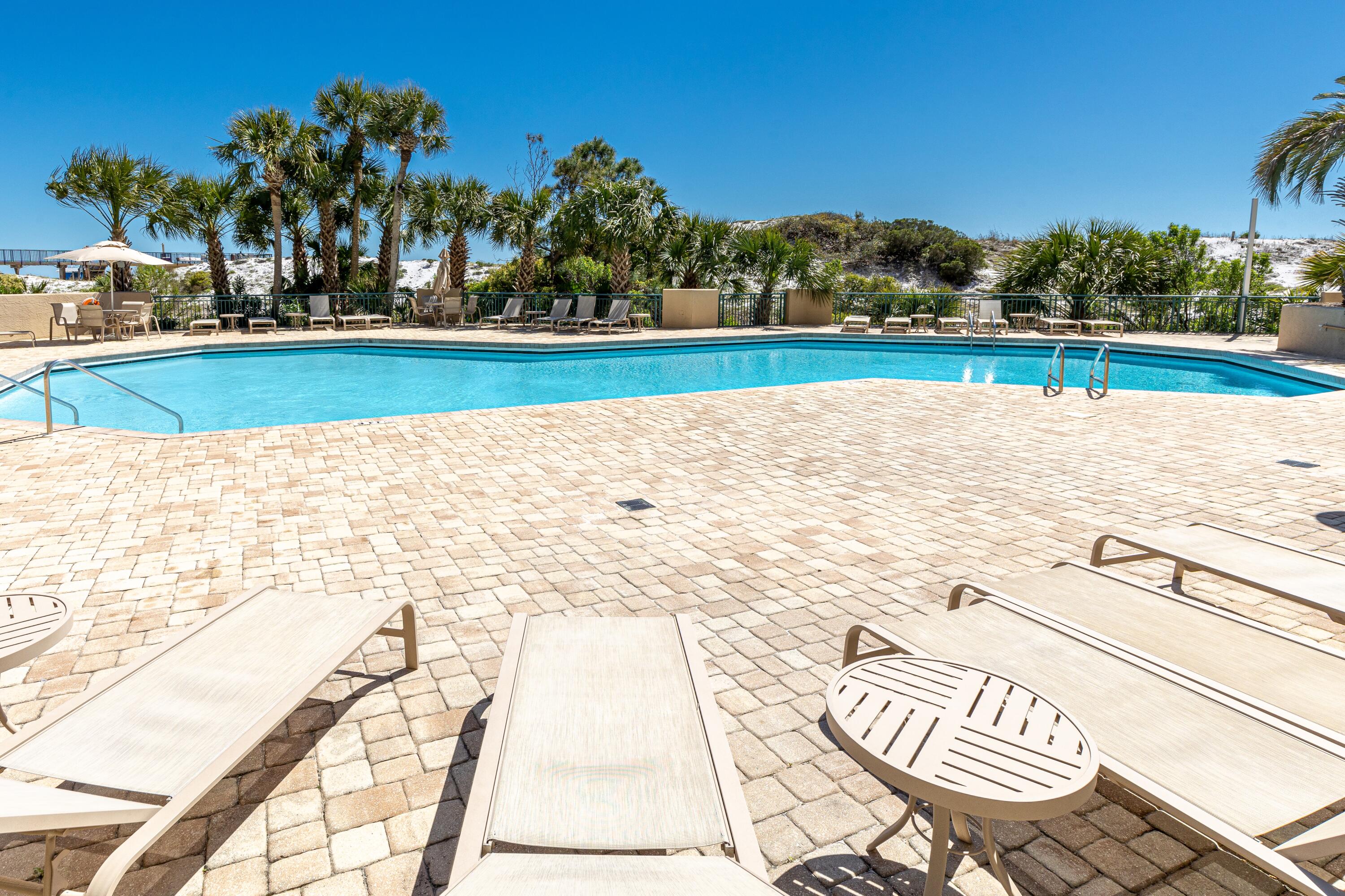 SOUTHWINDS II AT SANDESTIN - Residential