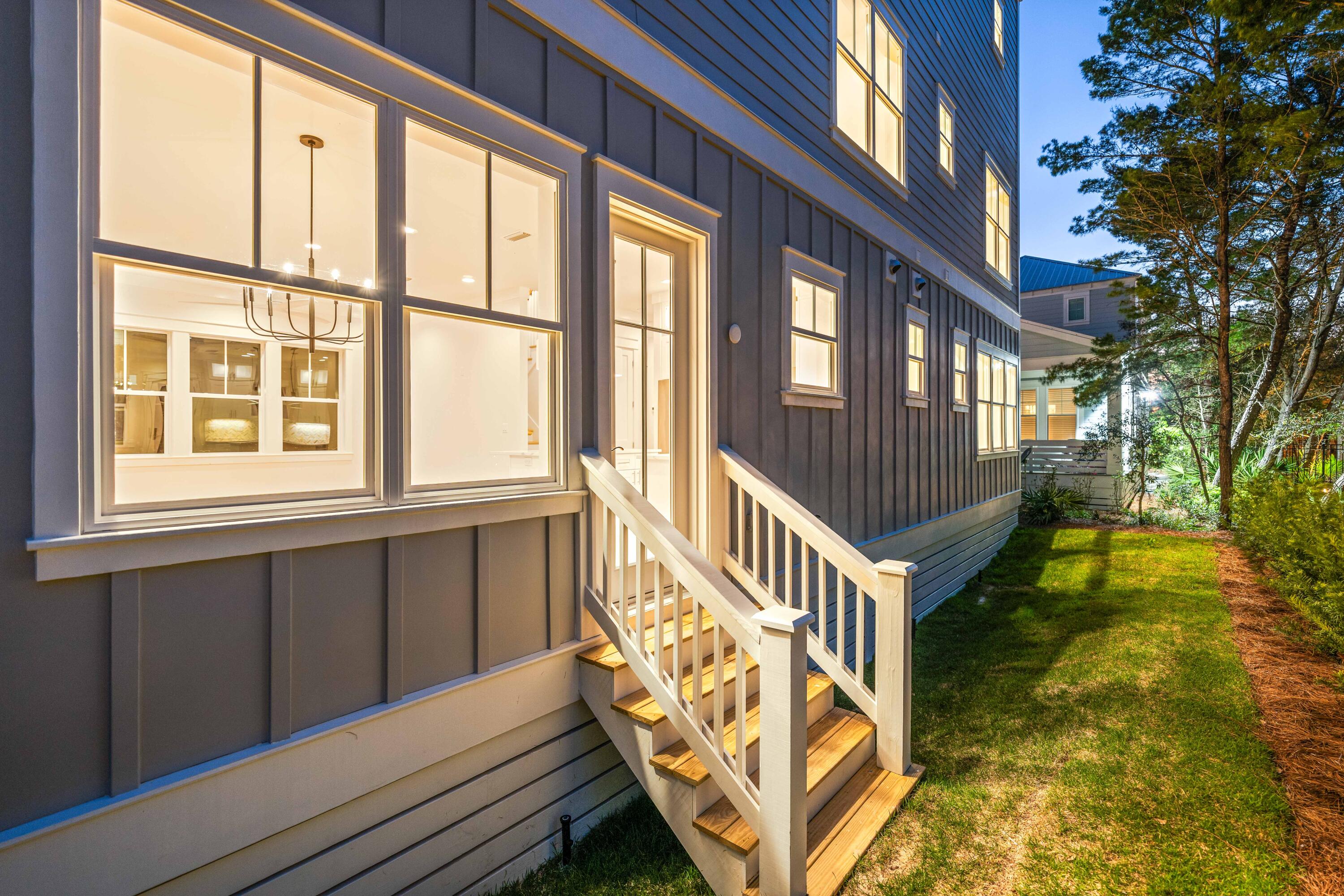 COTTAGES AT SEAGROVE - Residential