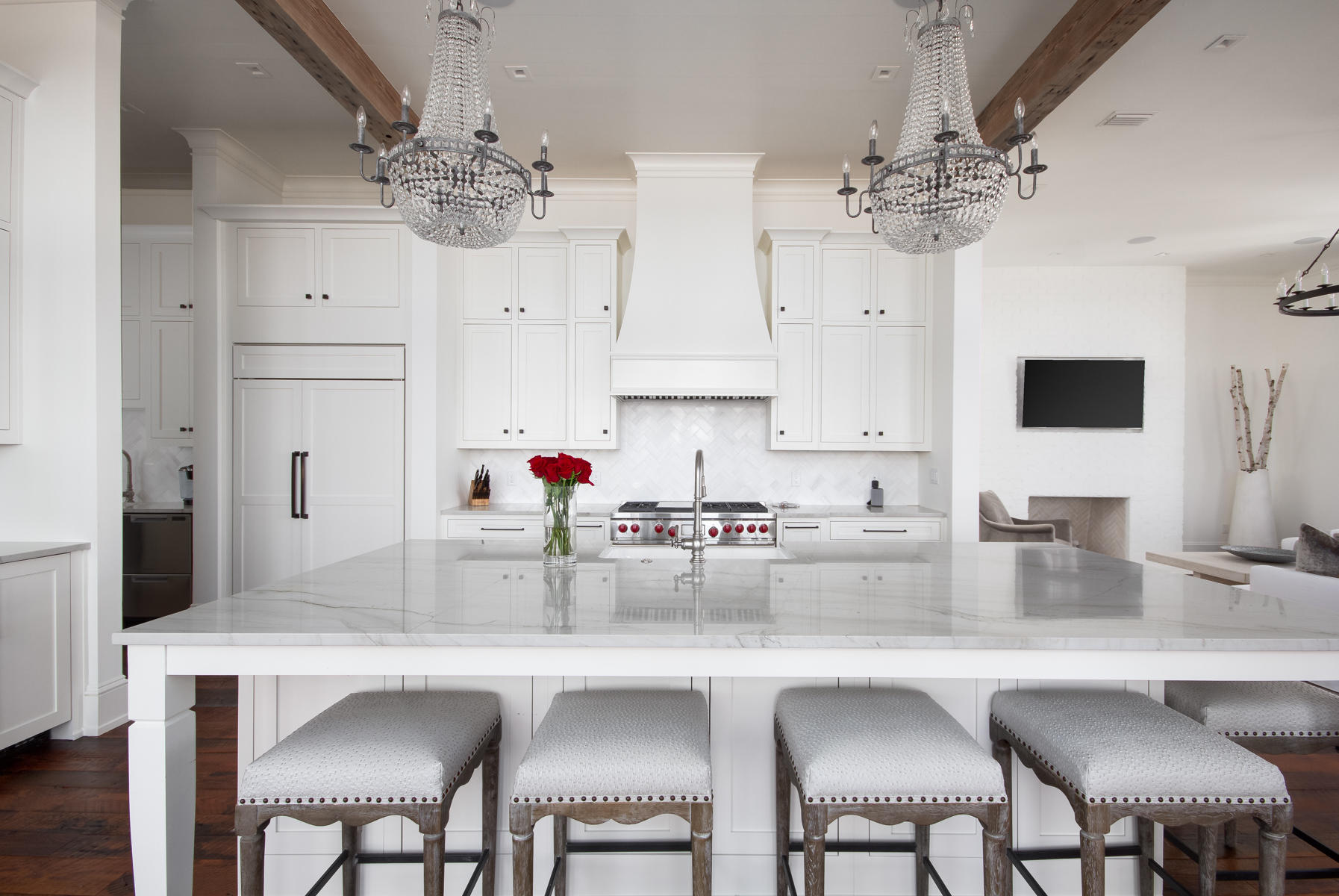 CHURCHILL OAKS - Residential