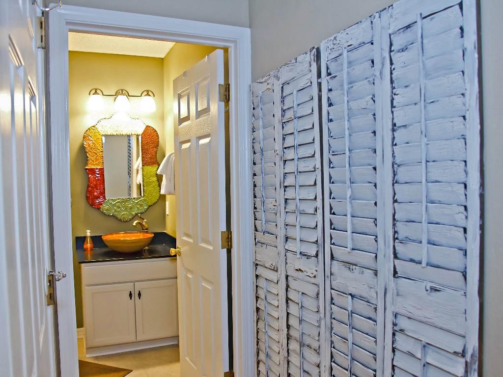 MARAVILLA CONDO 1 - Residential