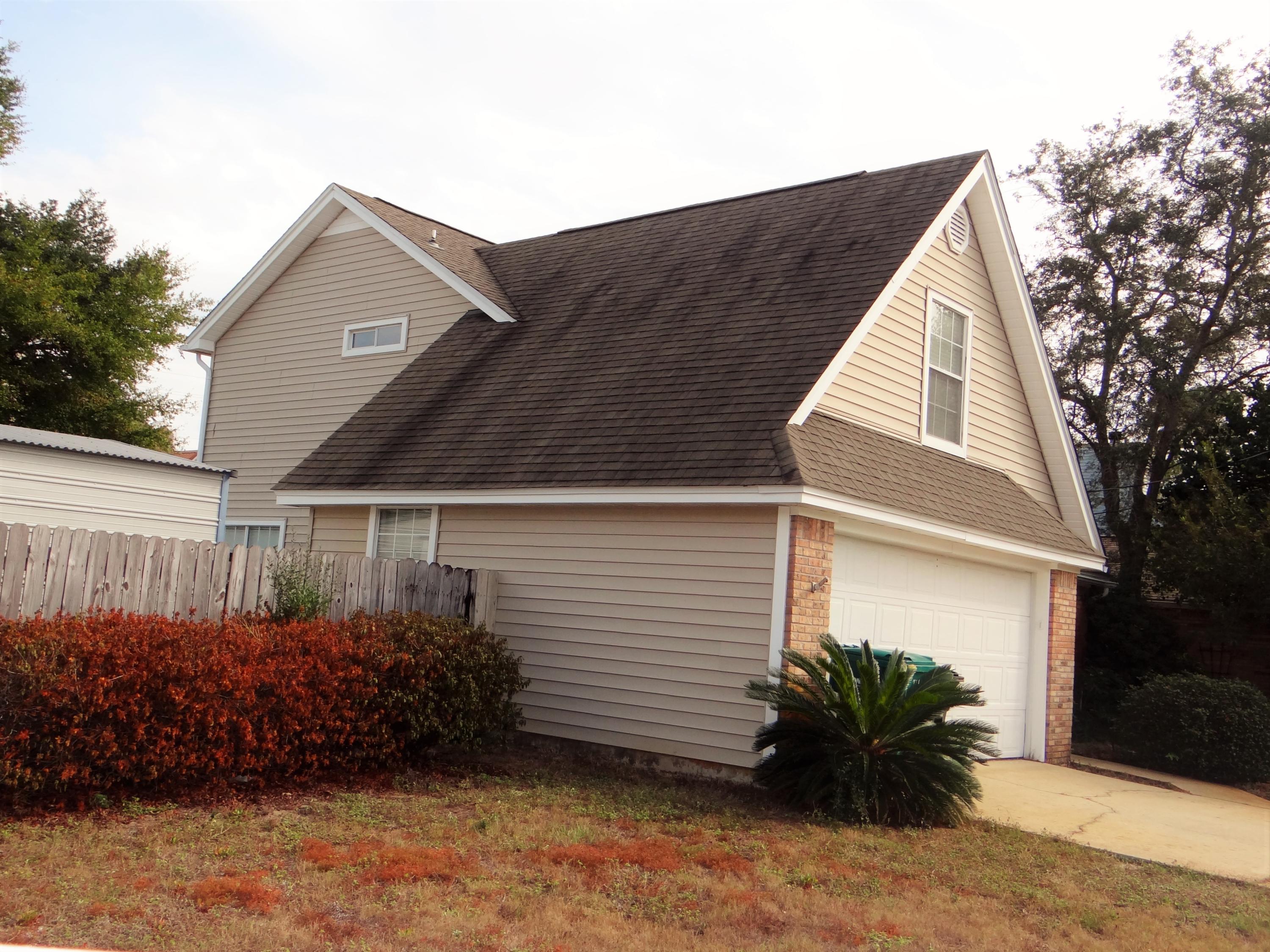 SHALIMAR WOODS S/D - Residential