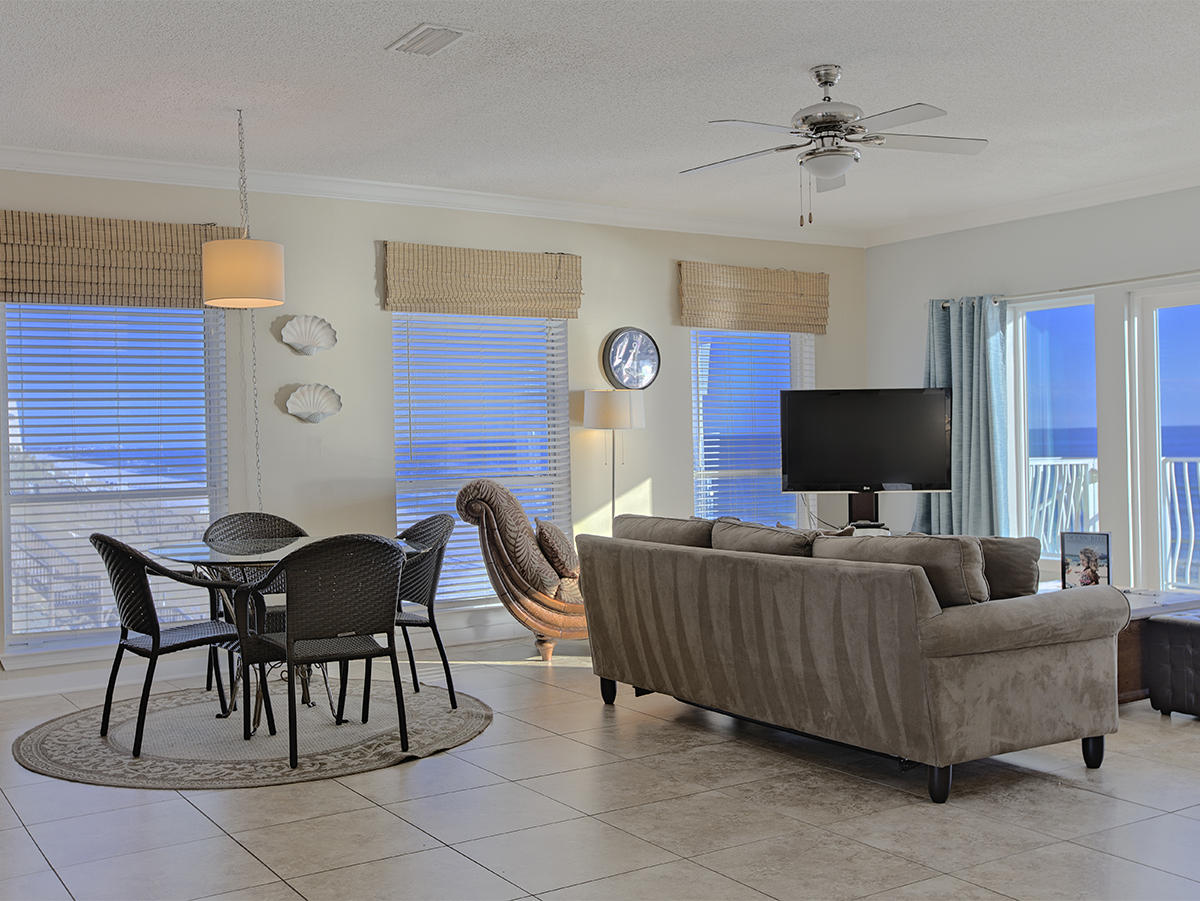 MIRAMAR BEACH - Residential
