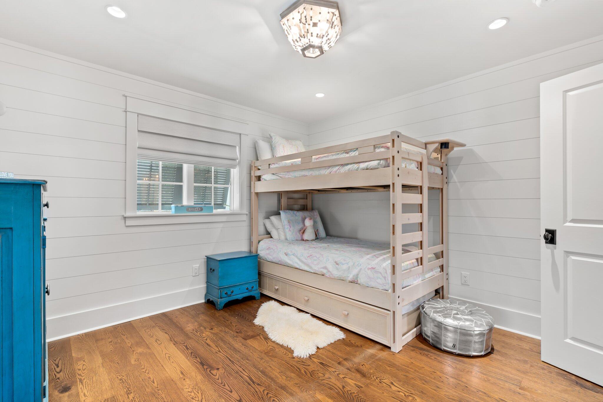 GULF LAGOON BEACH - Residential