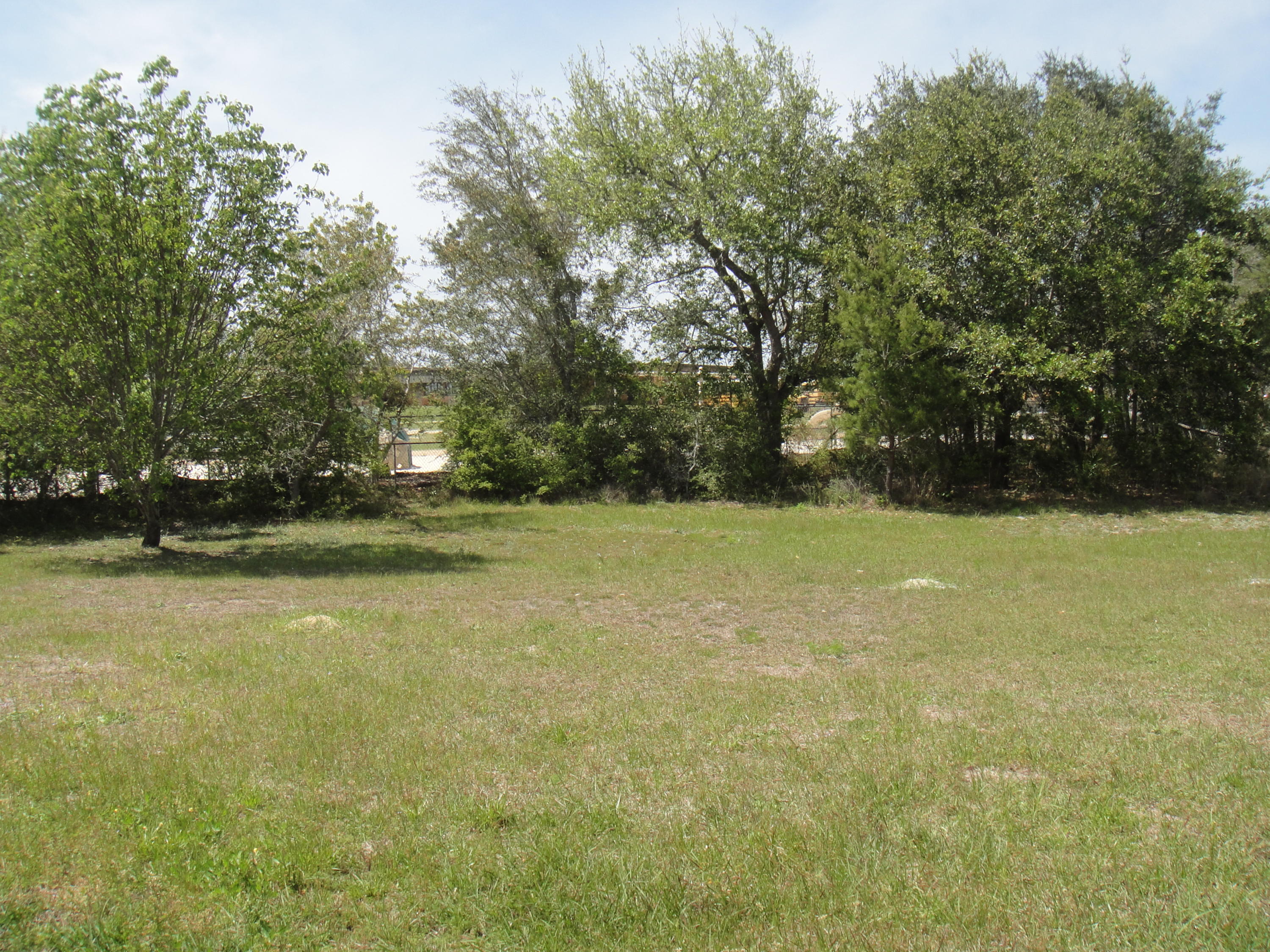 SAN PEDRO PLAZA - Residential Lease