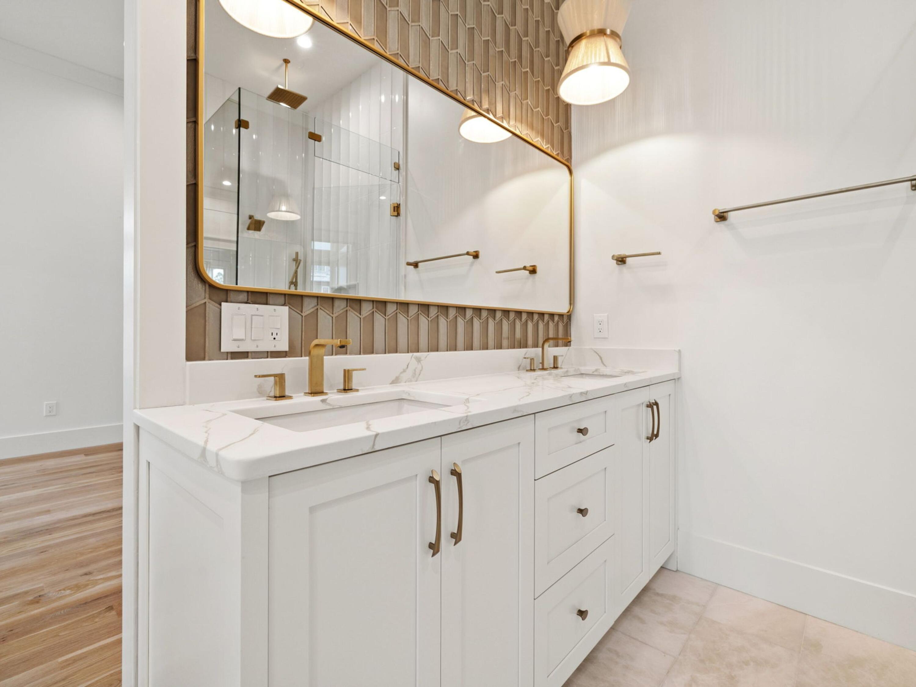 WATERCOLOR - Residential Lease
