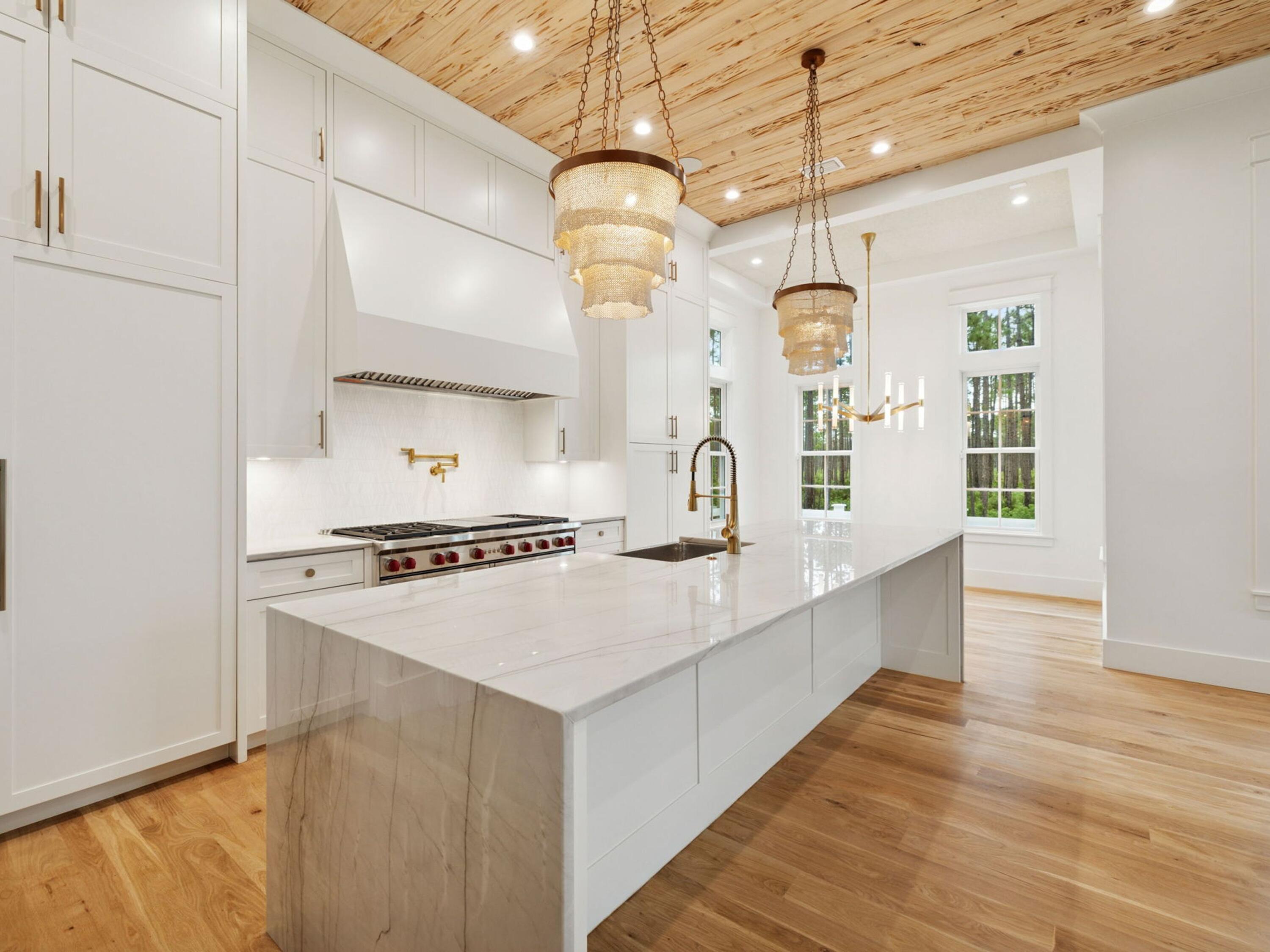 WATERCOLOR - Residential Lease