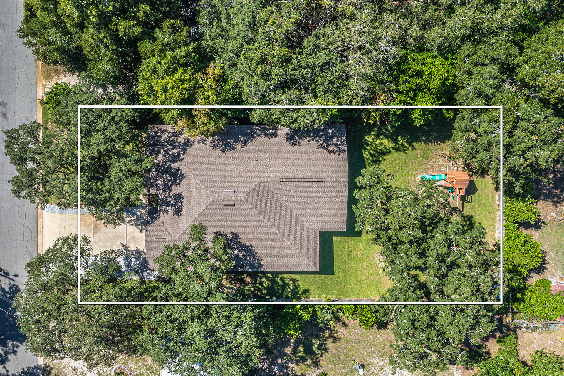 ELLIOTTS POINT 4TH ADDN - Residential