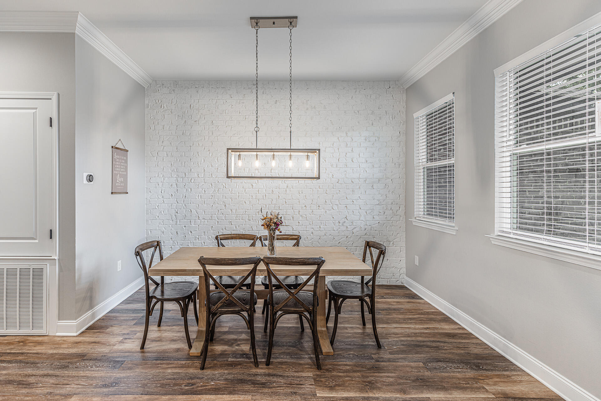 ELLIOTTS POINT 4TH ADDN - Residential