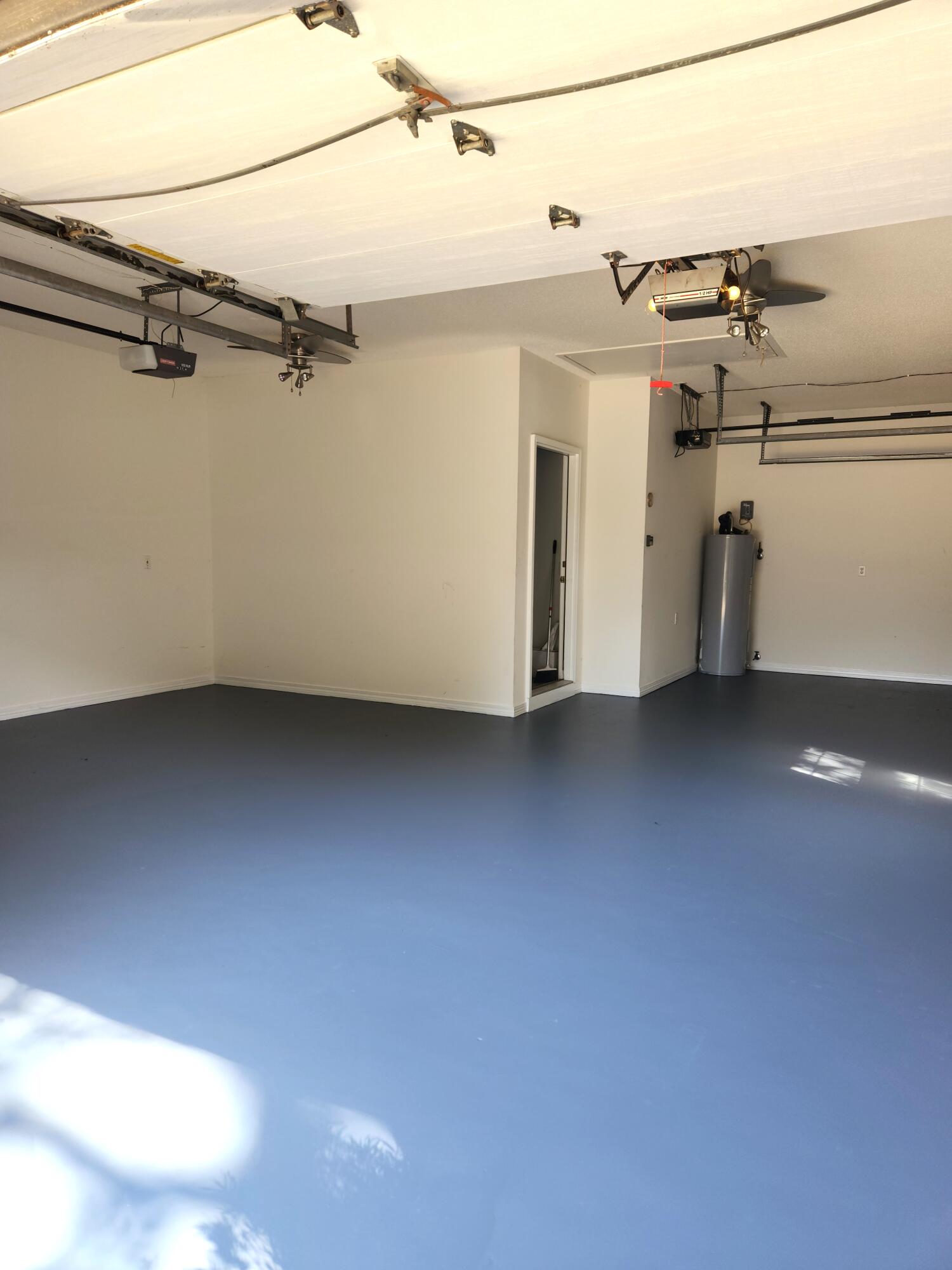 LAKE LORRAINE ESTATES 1 - Residential