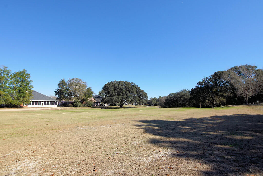 LAKE LORRAINE ESTATES 1 - Residential