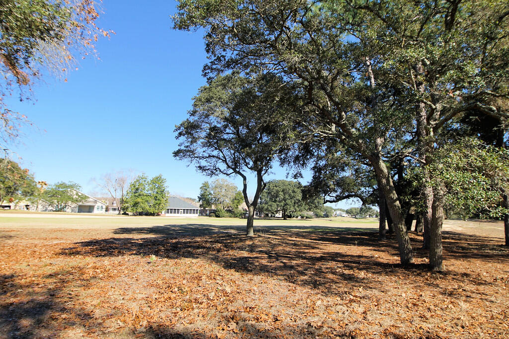 LAKE LORRAINE ESTATES 1 - Residential