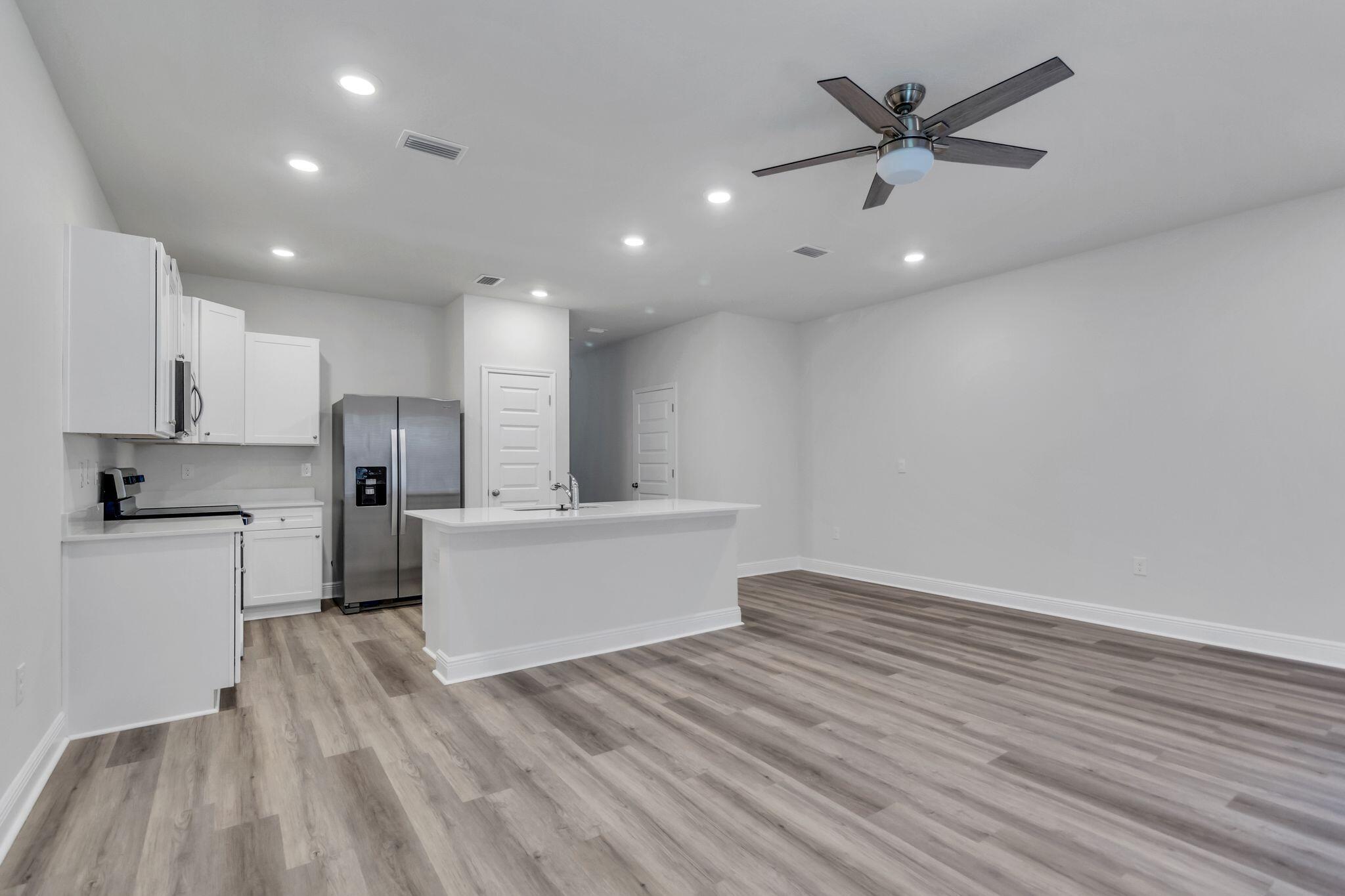 BRITTANY OAKS VILLAS - Residential Lease