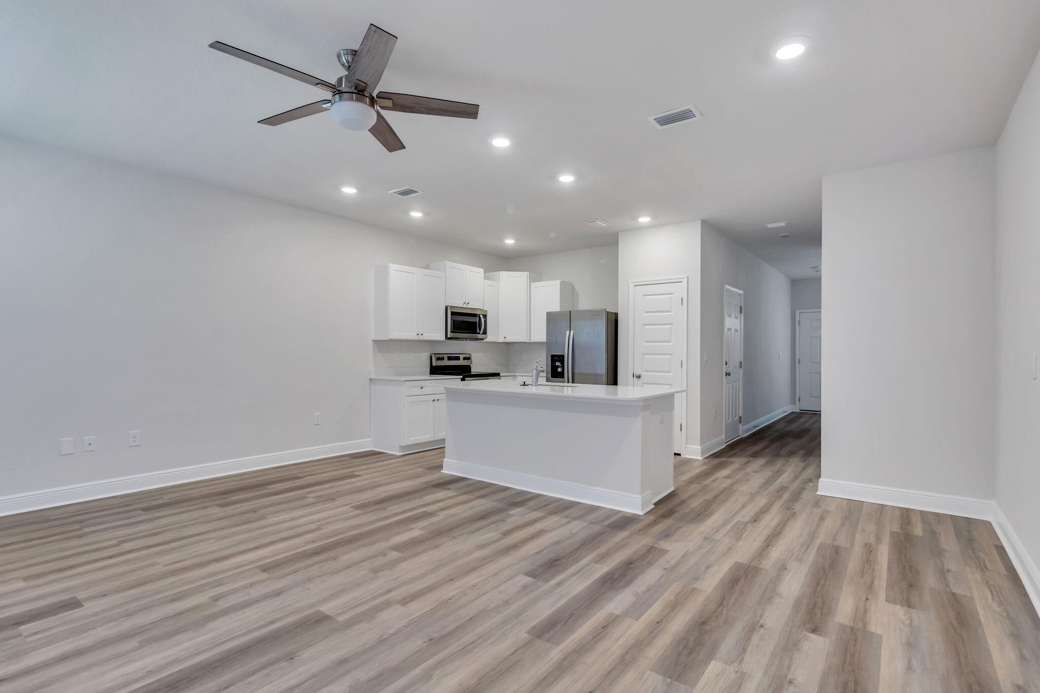 BRITTANY OAKS VILLAS - Residential Lease