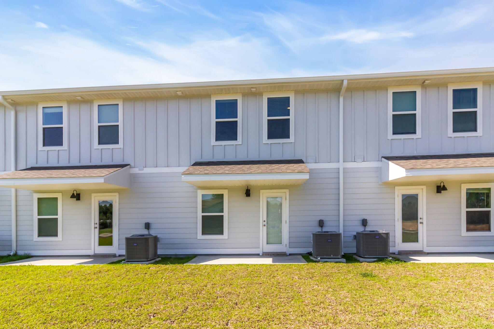 BRITTANY OAKS VILLAS - Residential Lease