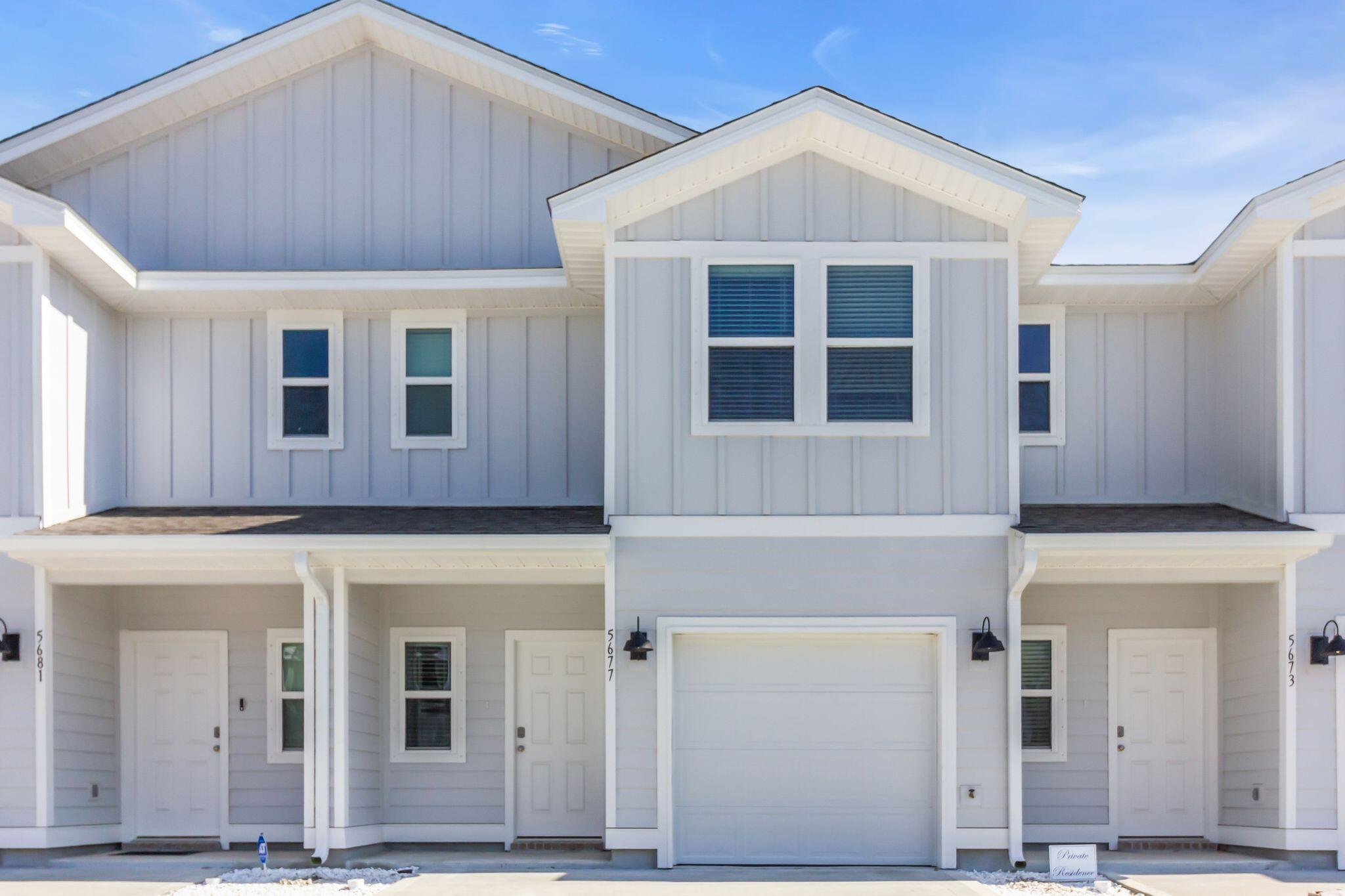 BRITTANY OAKS VILLAS - Residential Lease