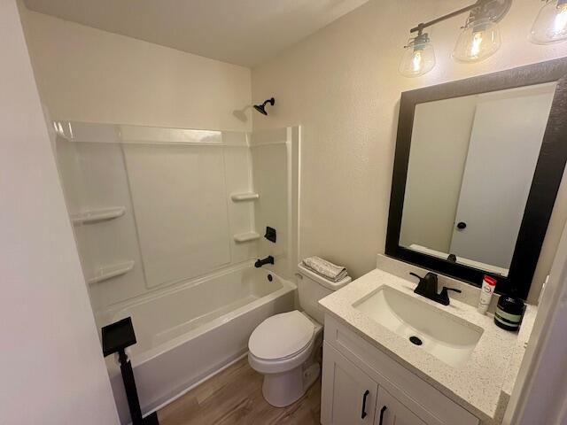 SHERWOOD FOREST - Residential Lease