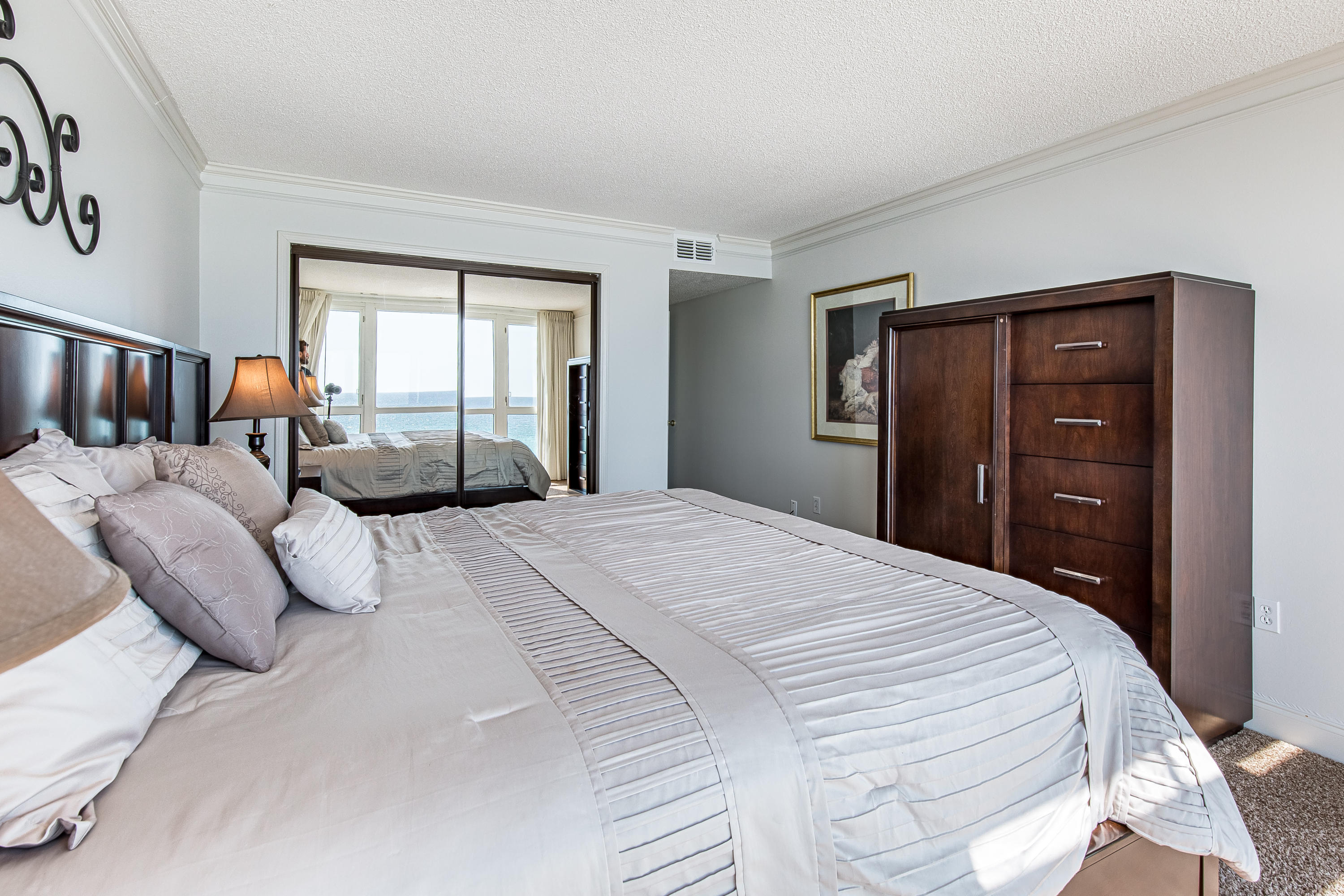 GRAND MARINER PH 1 - Residential