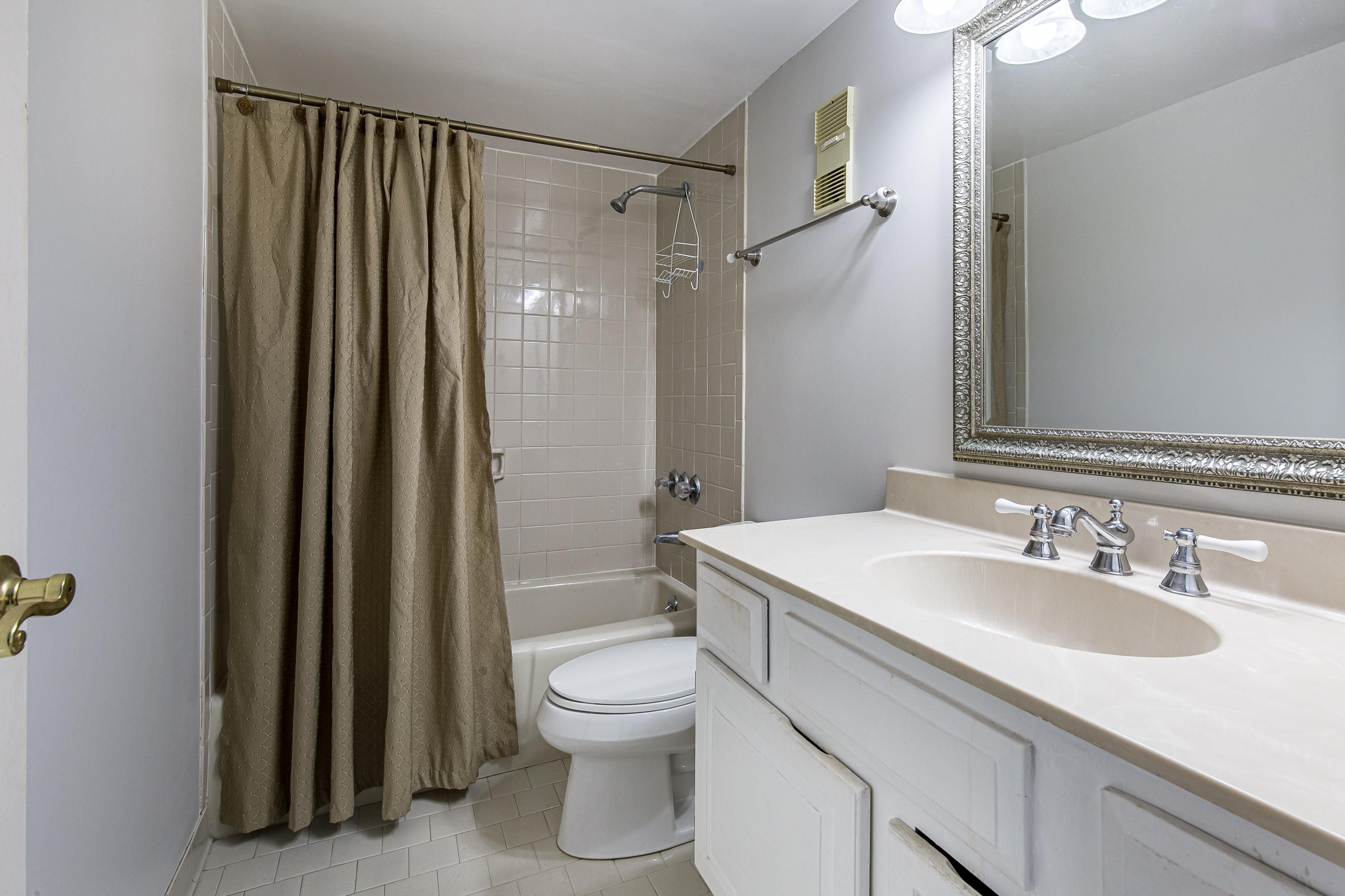 GRAND MARINER PH 1 - Residential