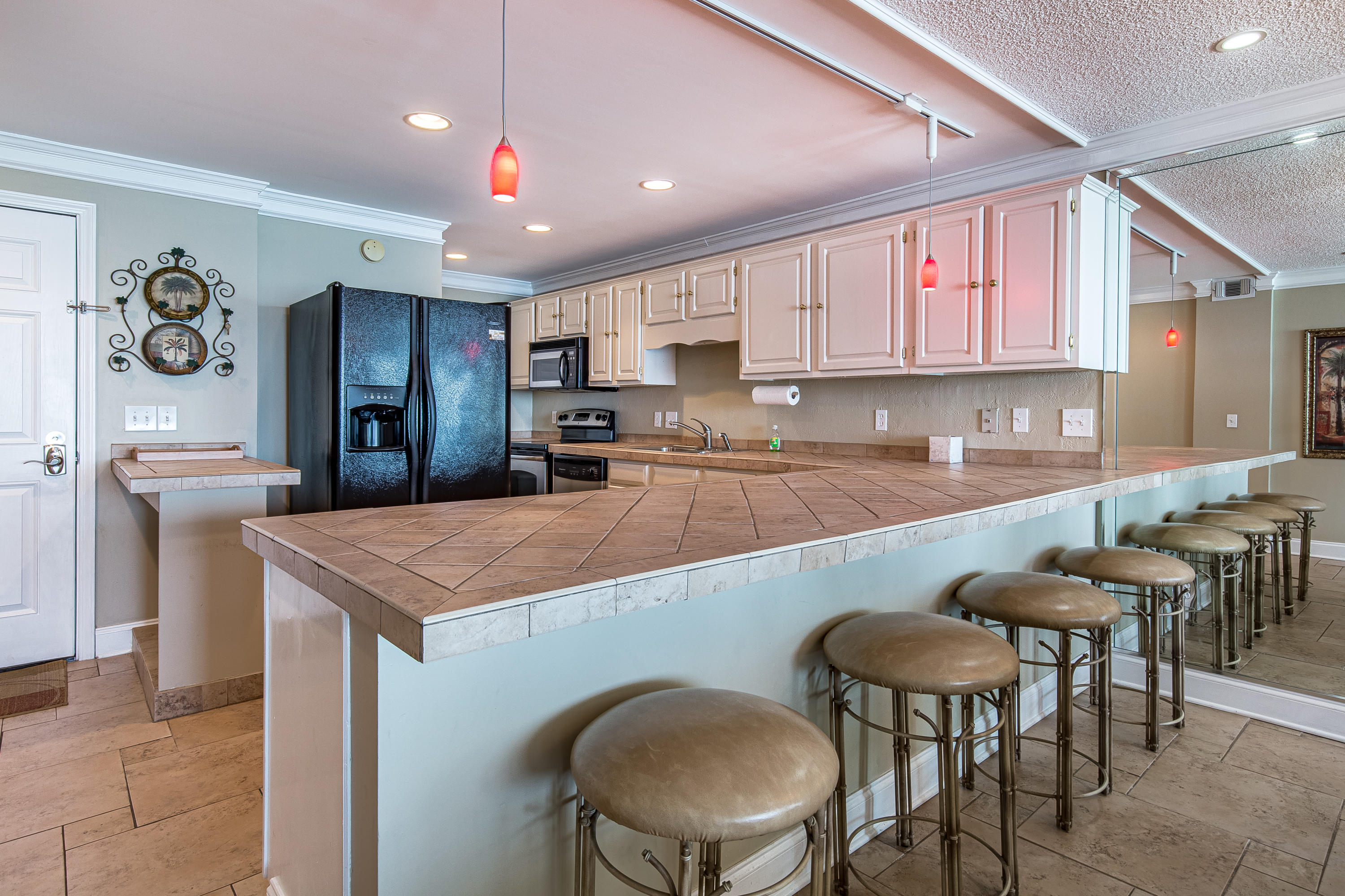 GRAND MARINER PH 1 - Residential