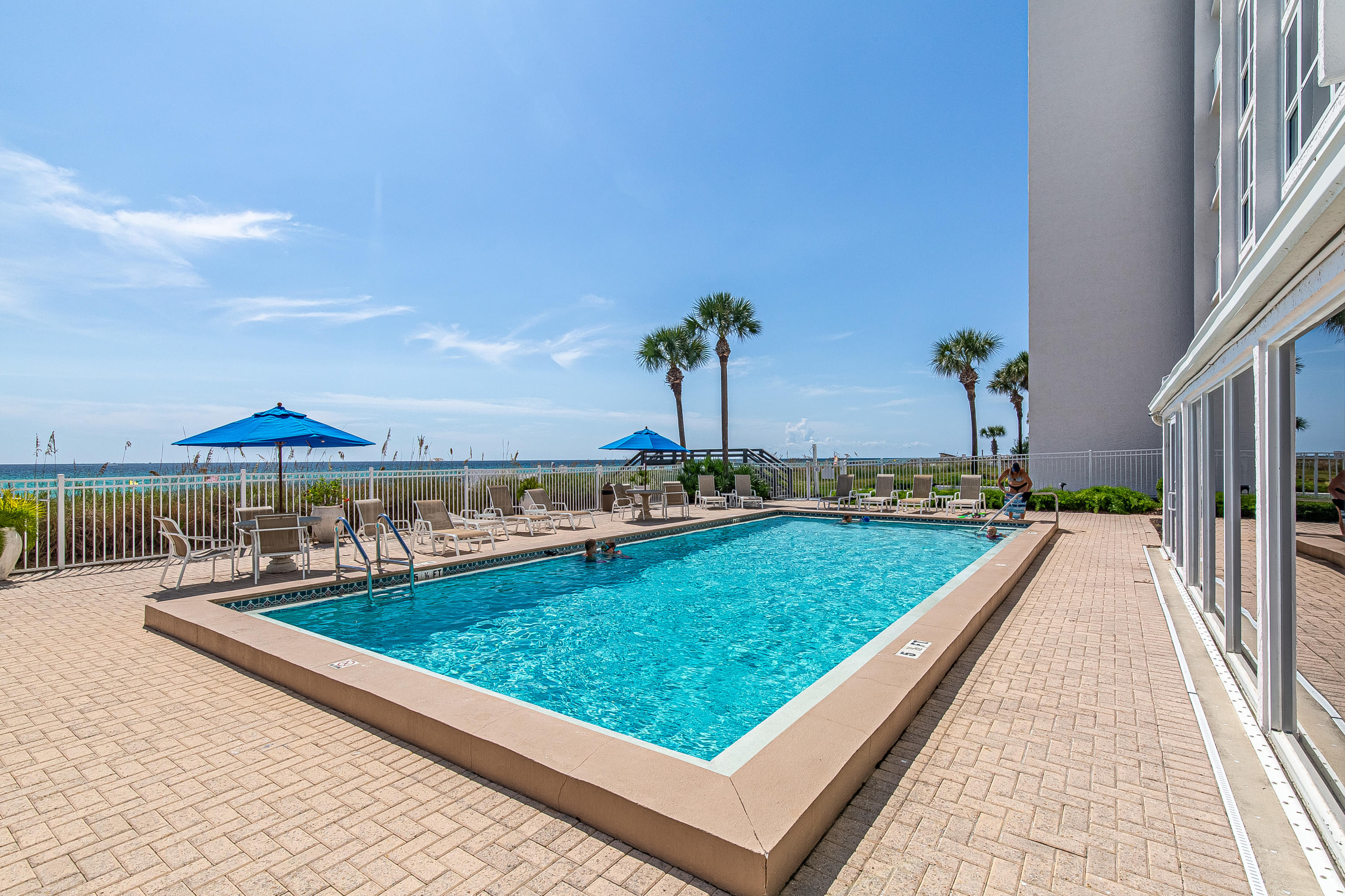 GRAND MARINER PH 1 - Residential