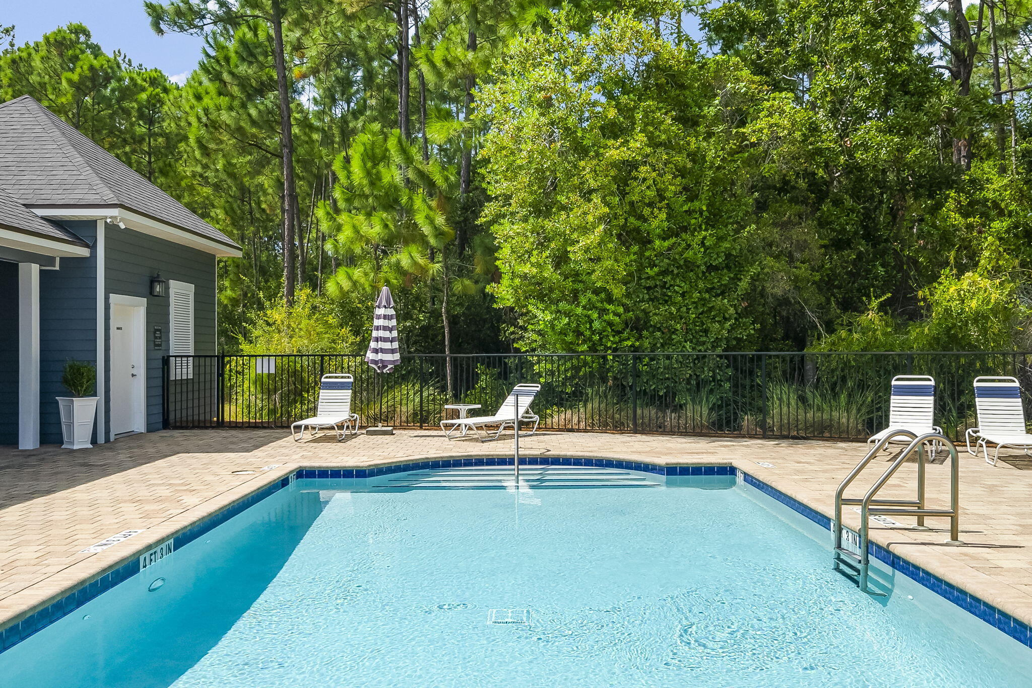 Paradise Cove - Residential