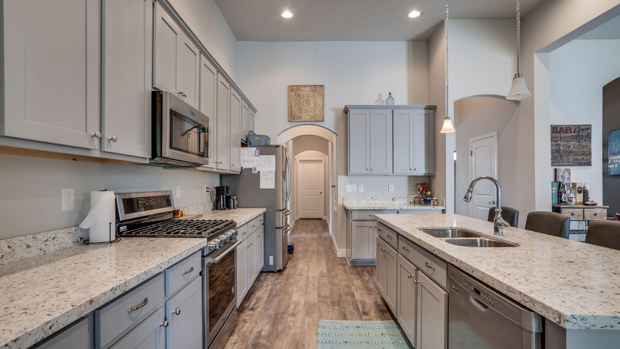 HAMMOCK BAY - Residential