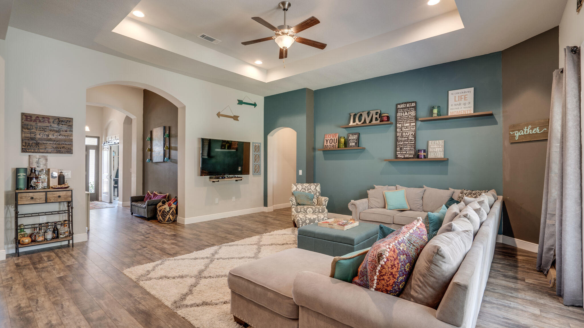 HAMMOCK BAY - Residential