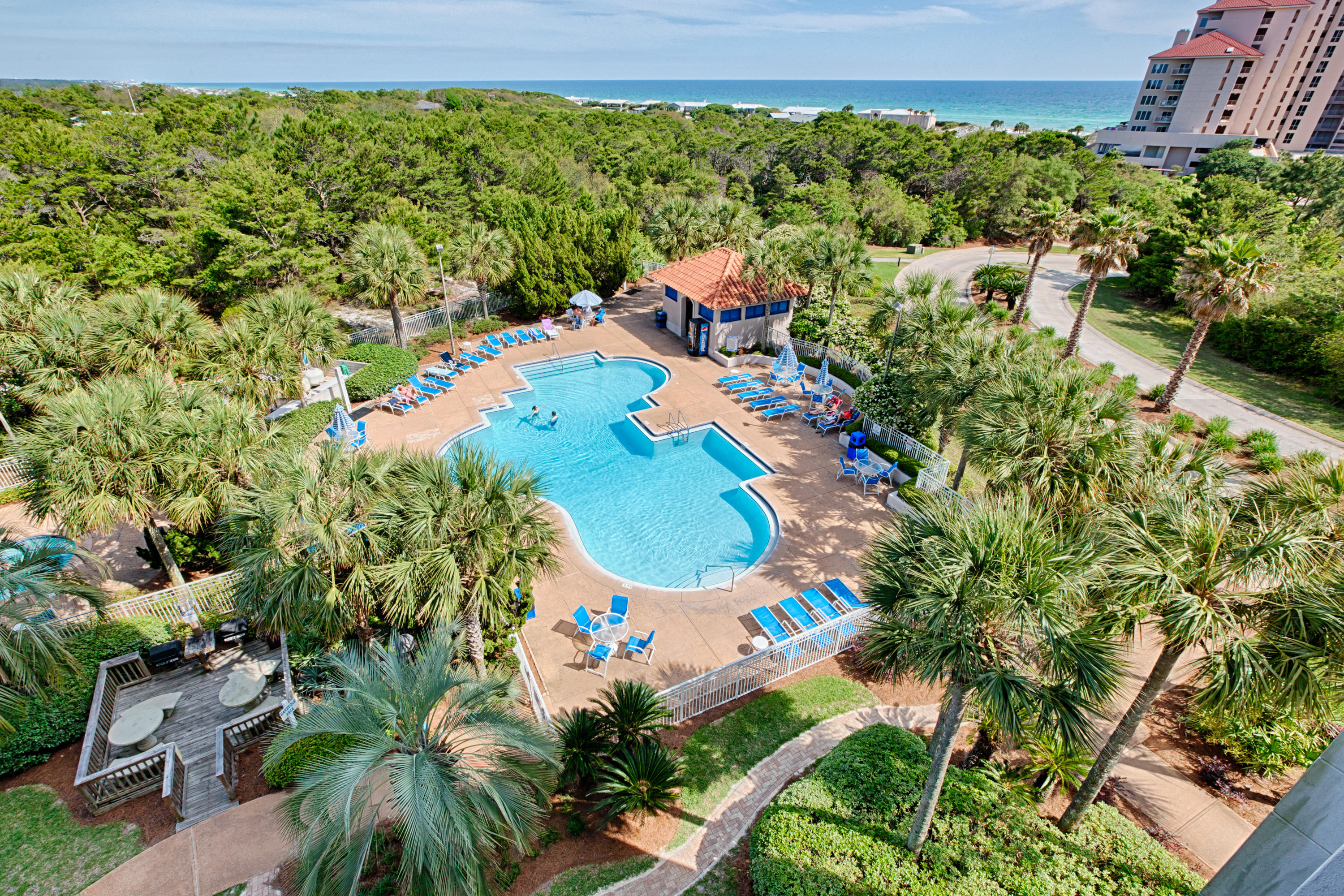 SUMMIT AT TOPS'L (THE) - Residential