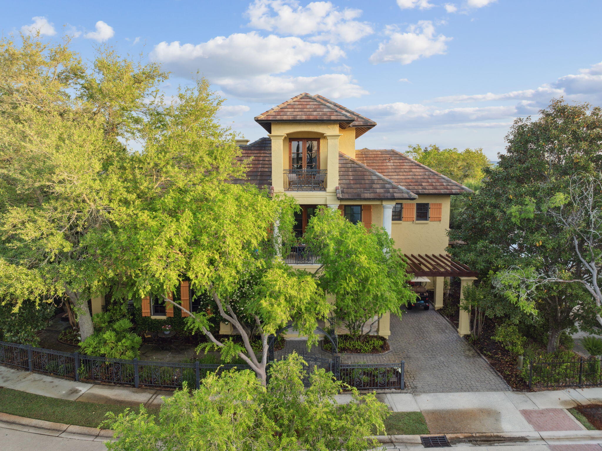 CARIBE WEST - Residential