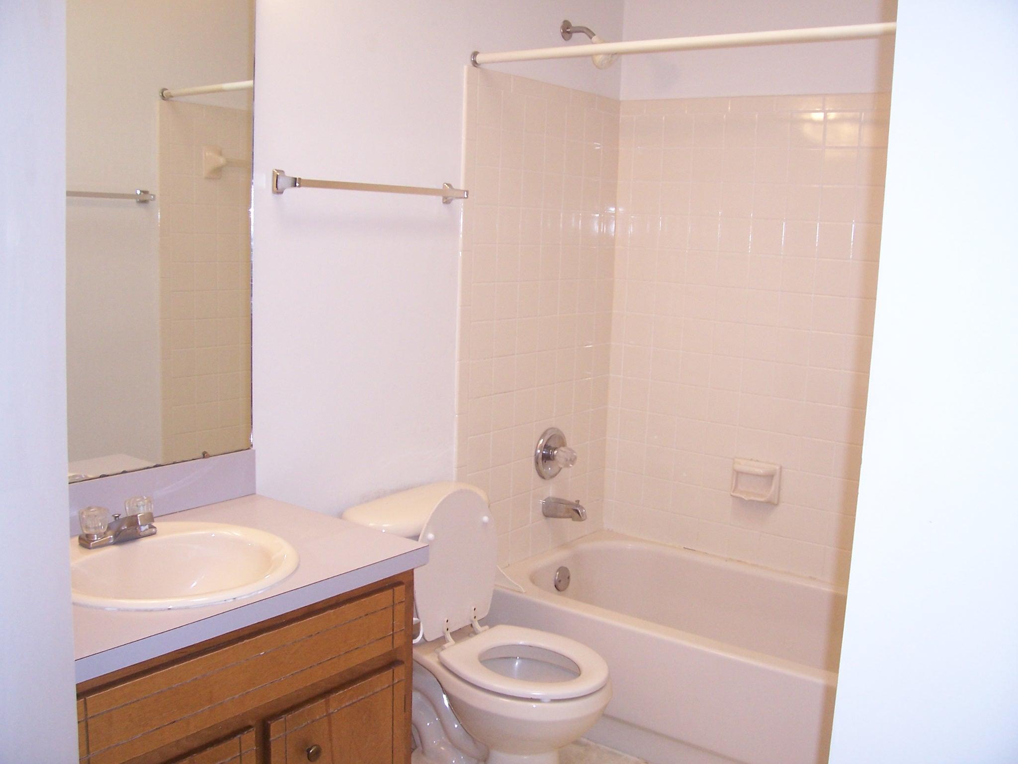 BLUE PINE VILLAGE PH 2 - Residential Lease