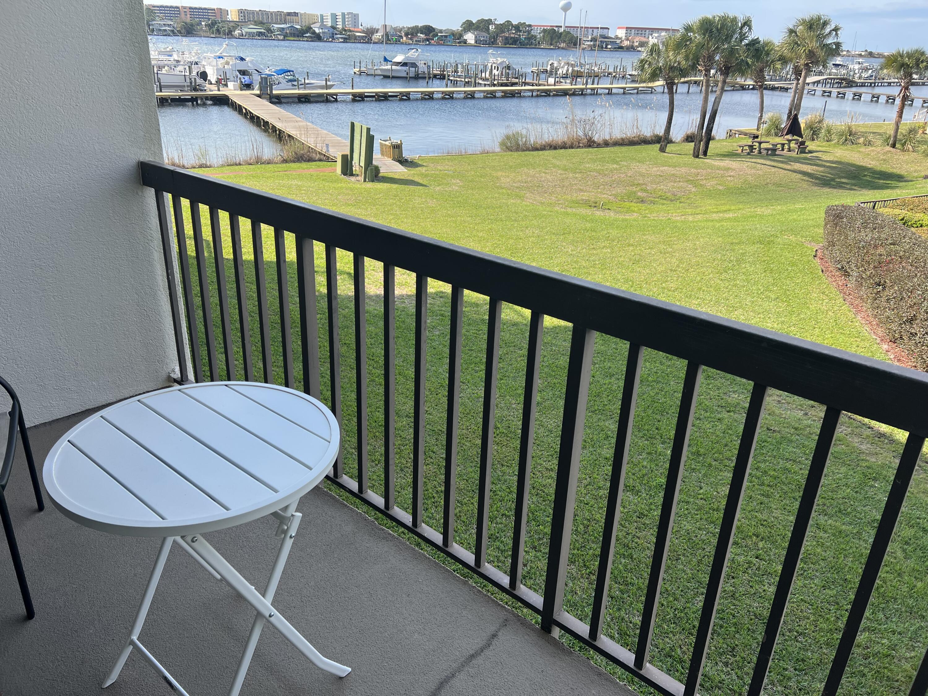 PIRATES BAY PH 1 - Residential