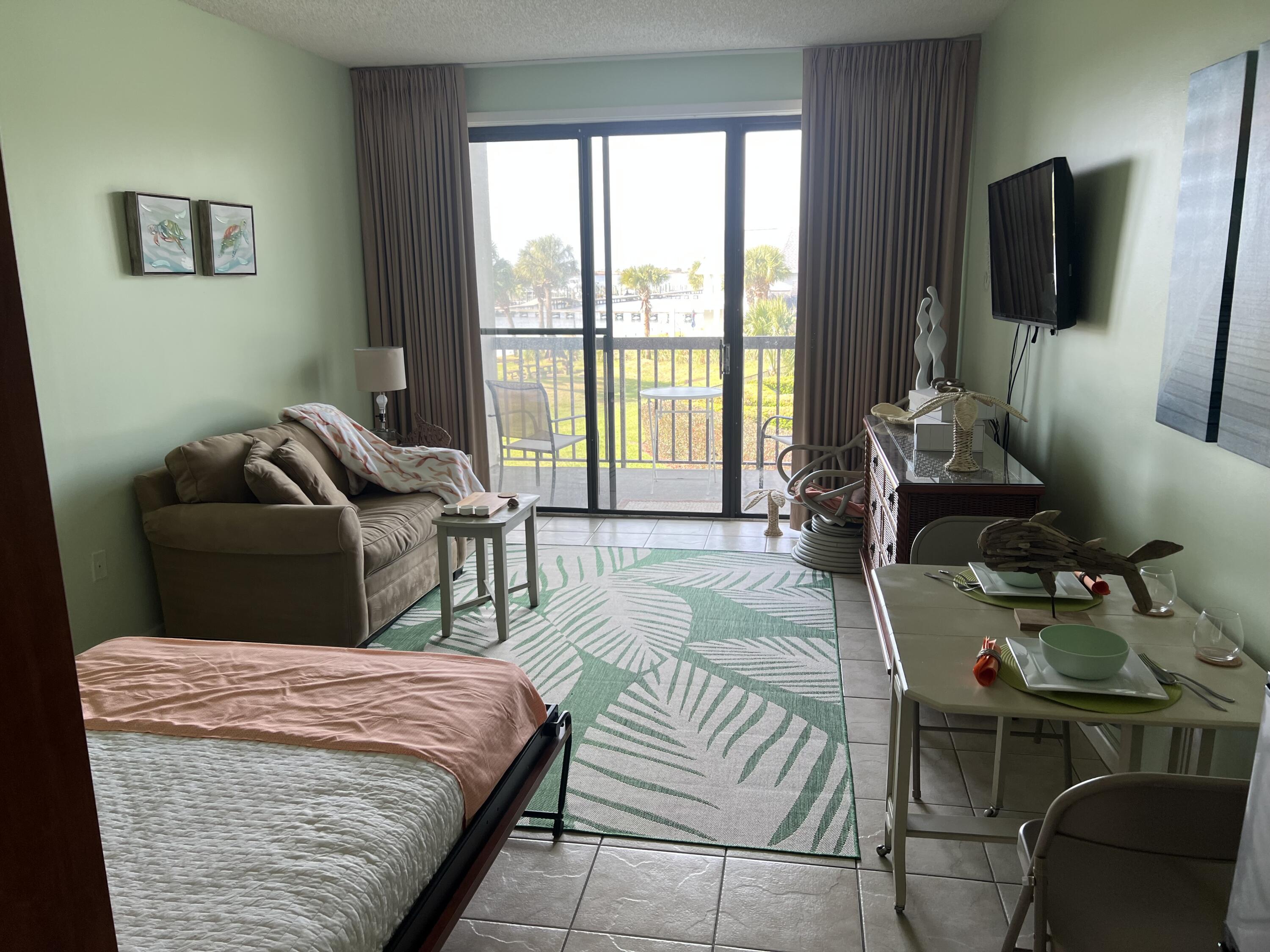 PIRATES BAY PH 1 - Residential