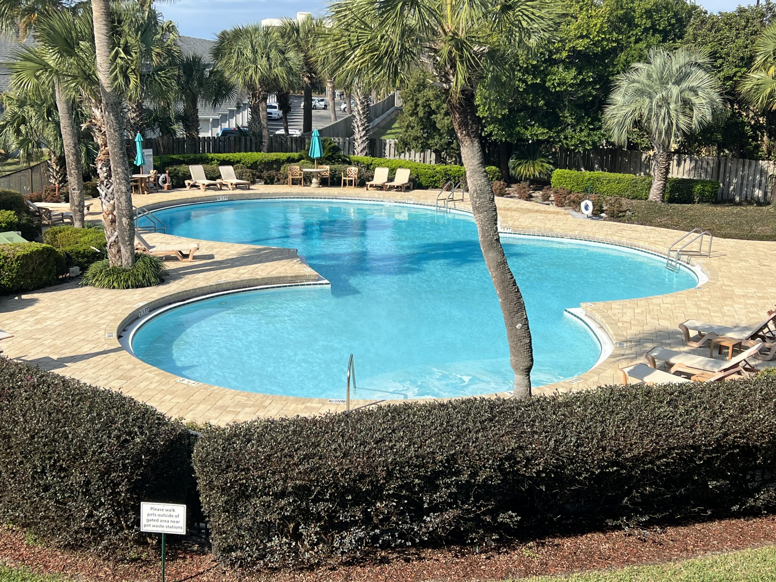 PIRATES BAY PH 1 - Residential