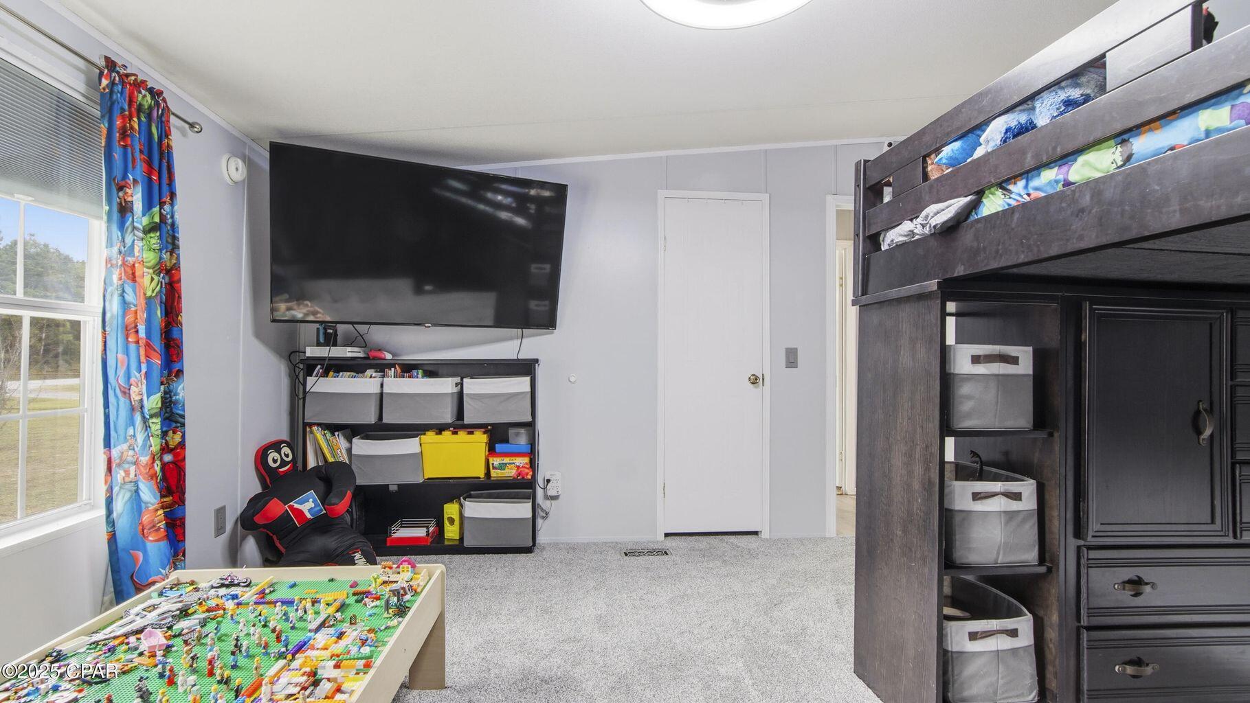 SOUTHPORT - Residential