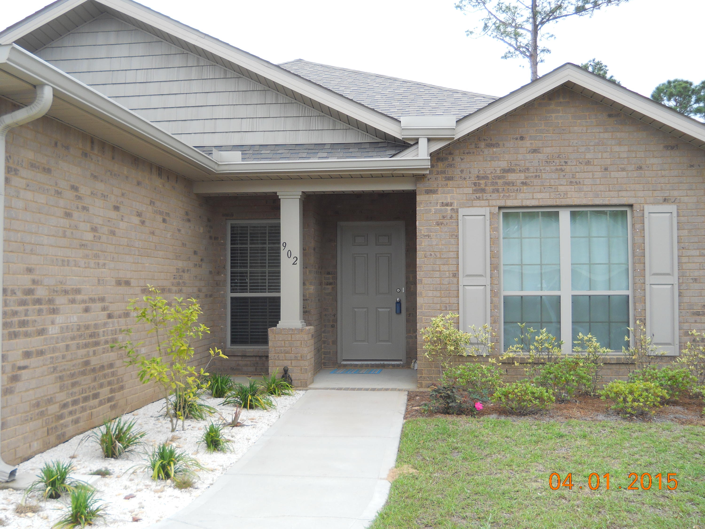 DRIFTWOOD ESTATES - Residential Lease