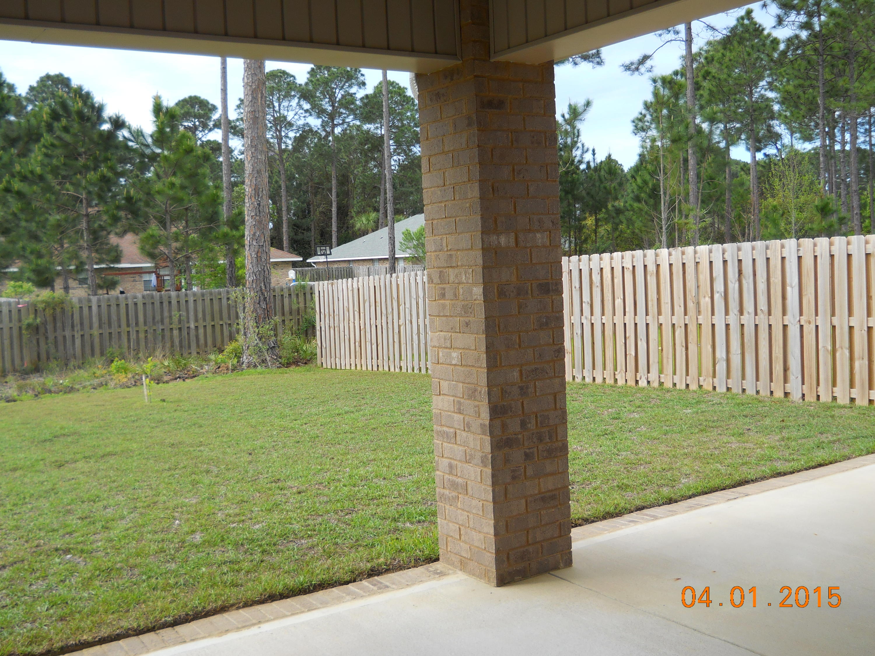 DRIFTWOOD ESTATES - Residential Lease