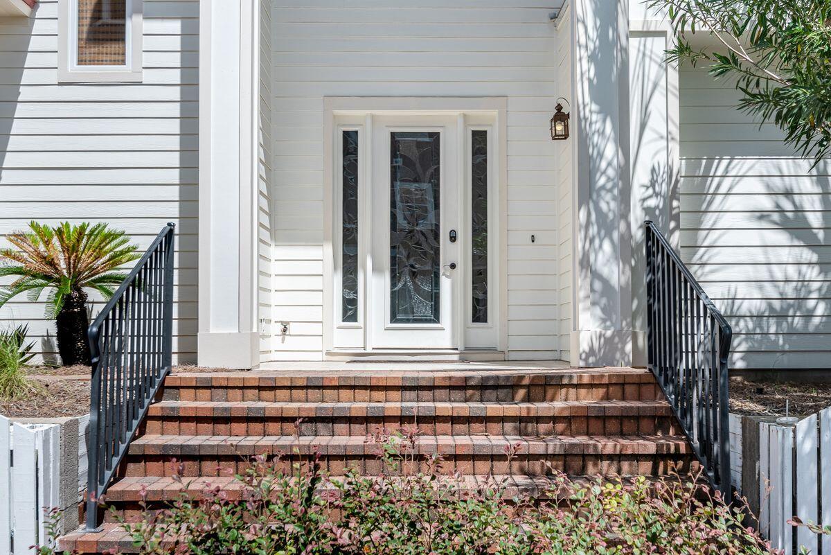 CRYSTAL BEACH - Residential