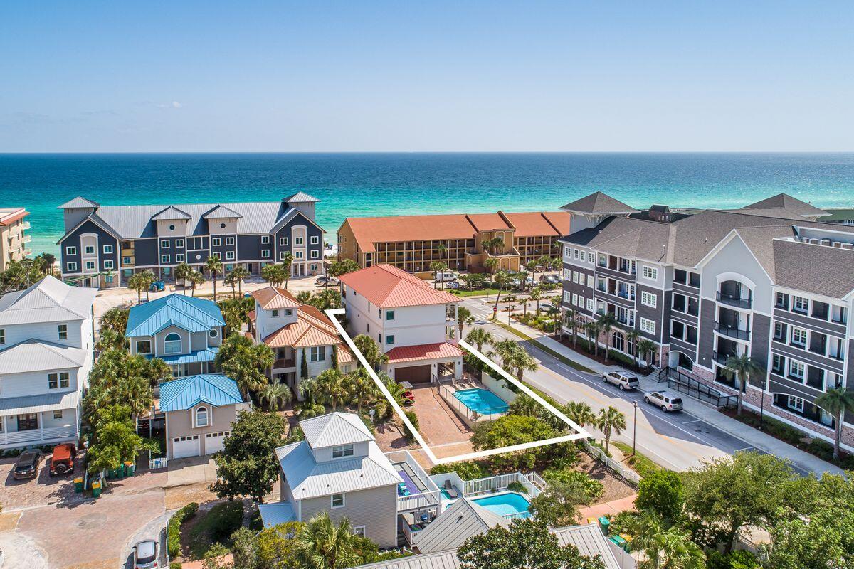 CRYSTAL BEACH - Residential