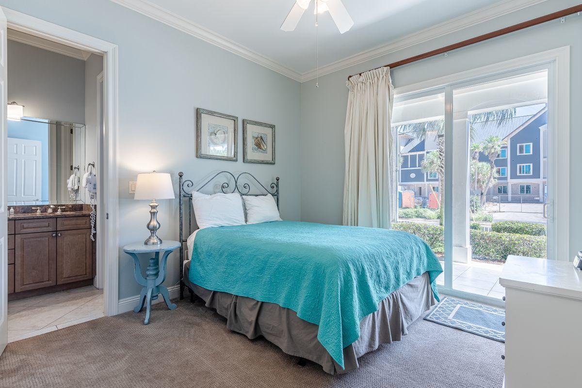 CRYSTAL BEACH - Residential