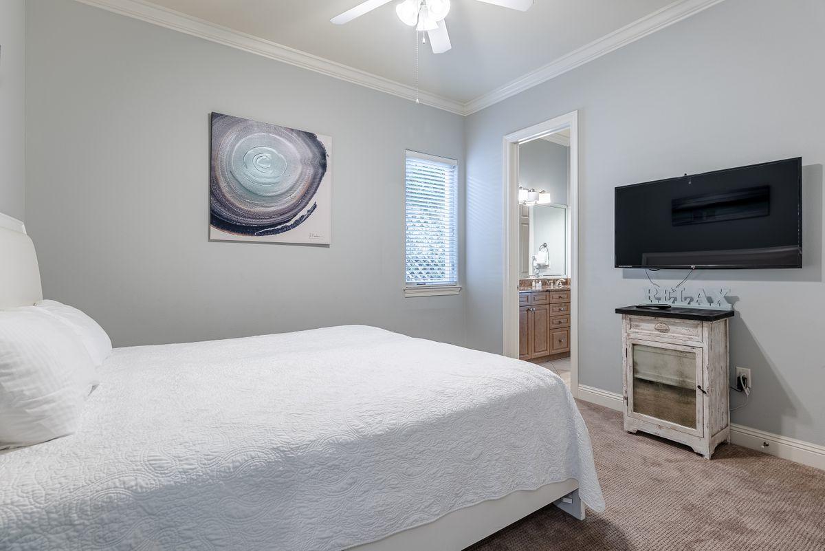 CRYSTAL BEACH - Residential
