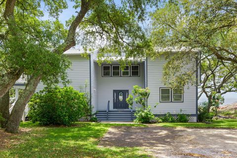 A home in Navarre