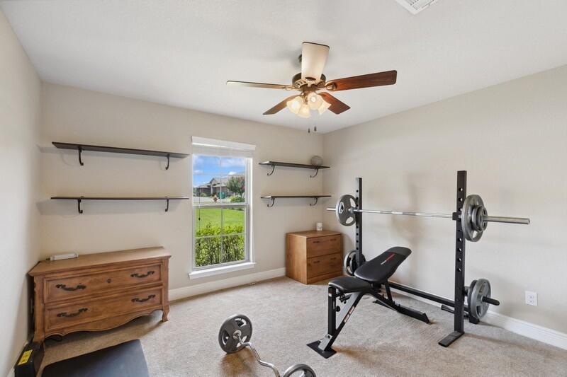 FOX VALLEY - Residential