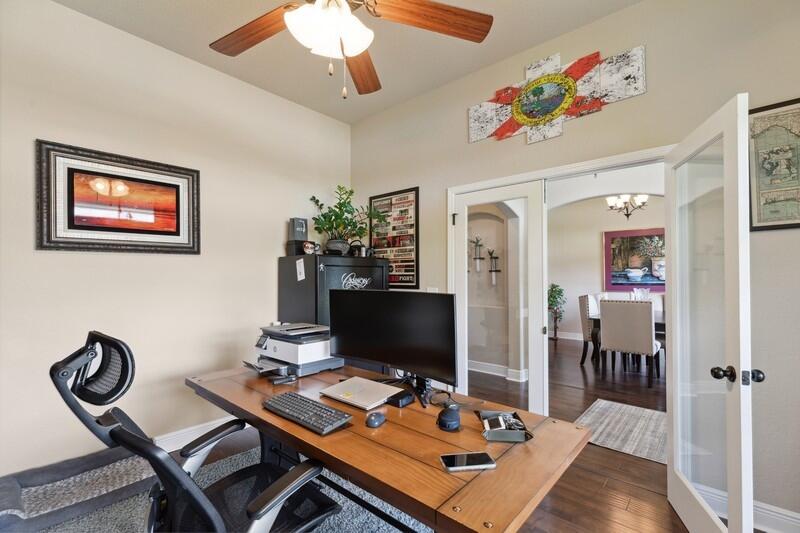 FOX VALLEY - Residential