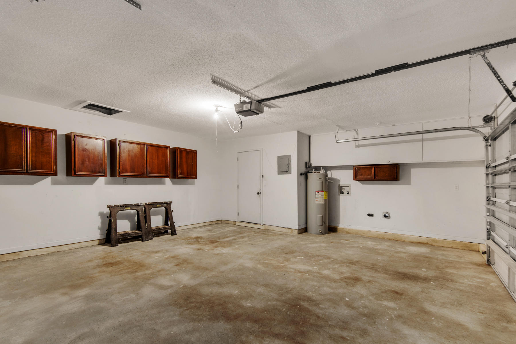 TANGLEWOOD S/D 1ST ADDN Lot 42 Block B - Residential