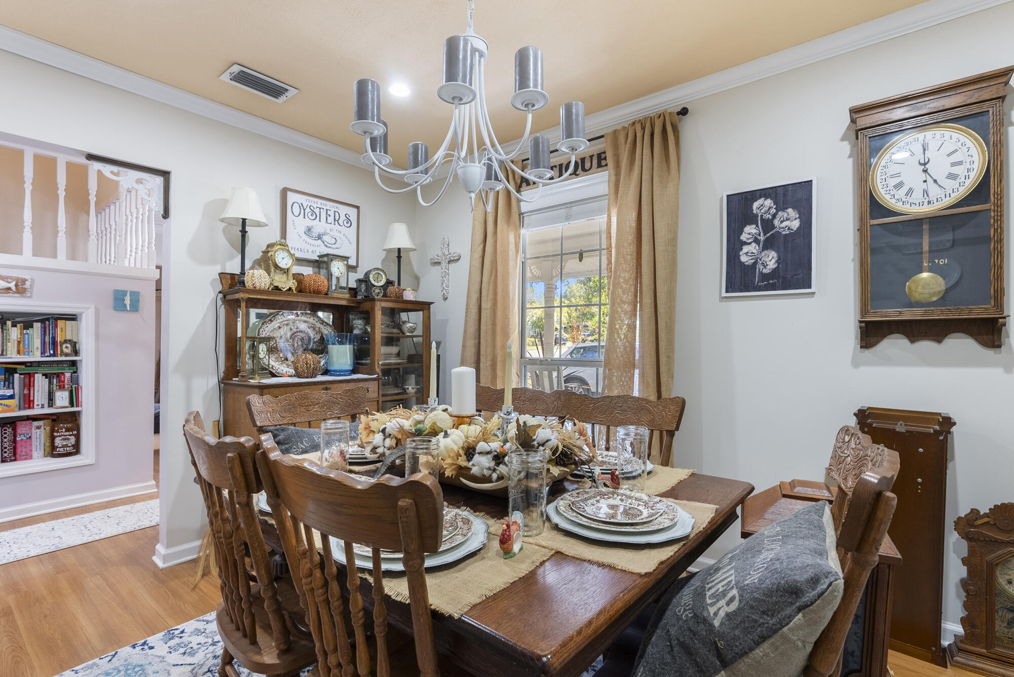 NO RECORDED SUBDIVISION - Residential