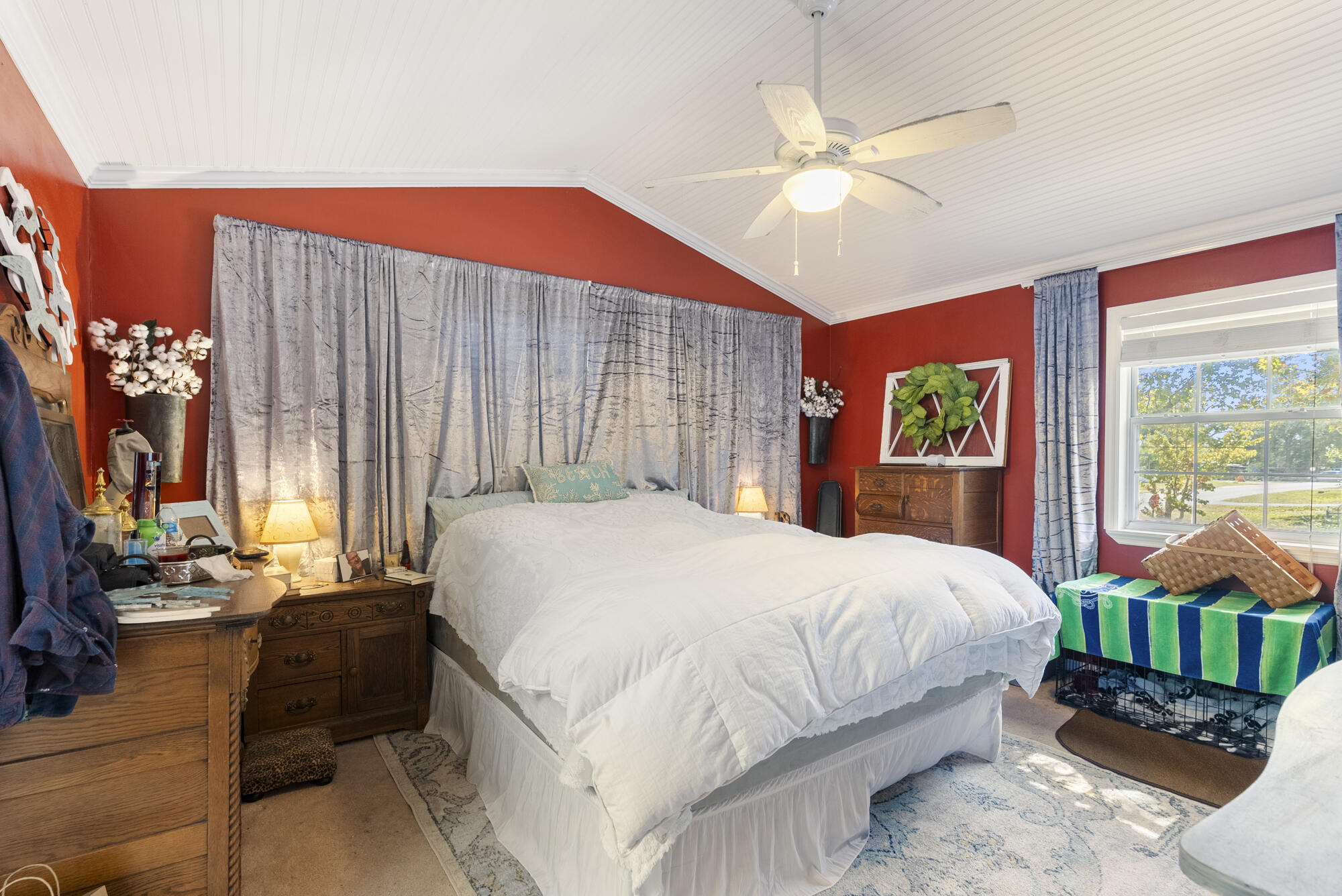 NO RECORDED SUBDIVISION - Residential