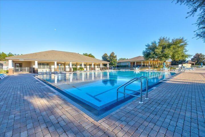 HAMMOCK BAY - Residential