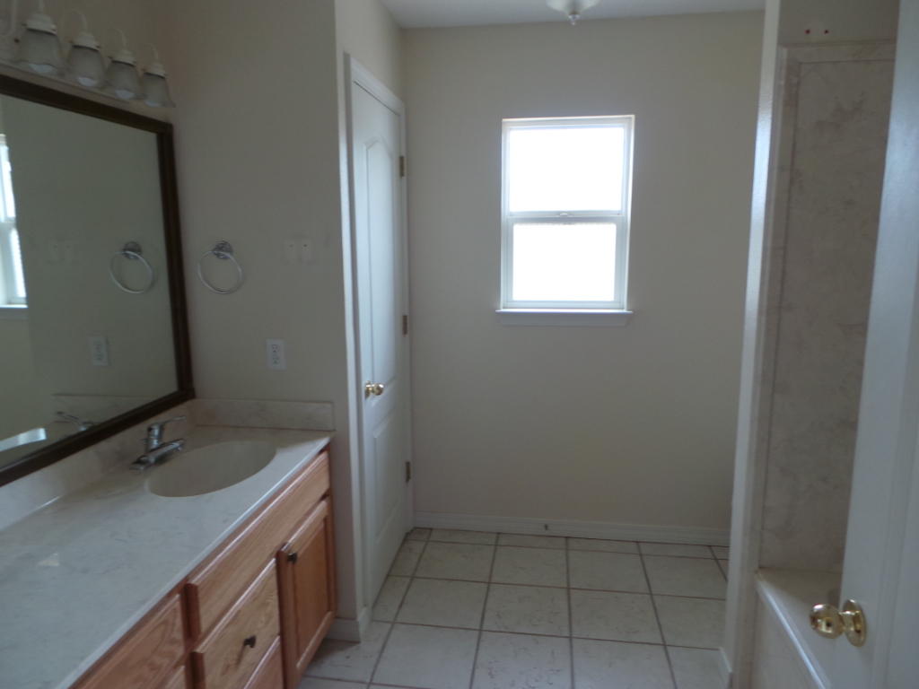 SEABREEZE VILLAS - Residential